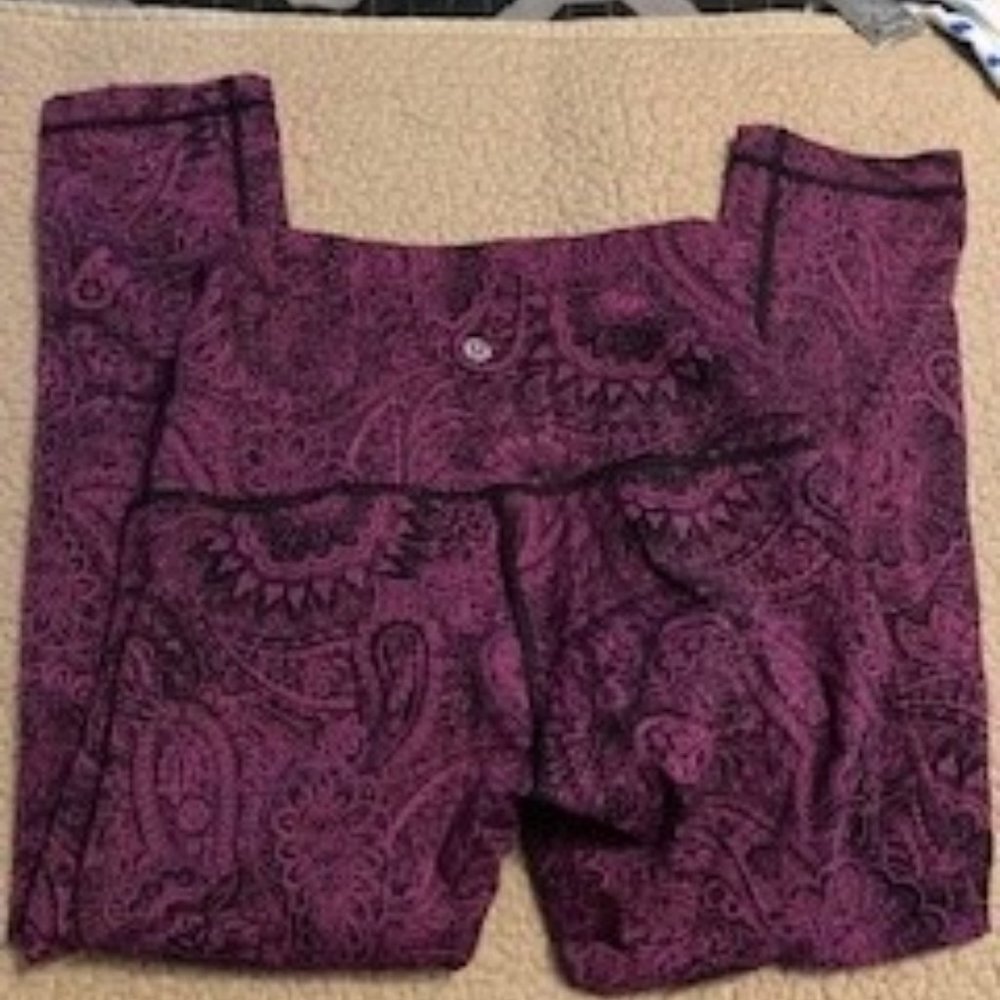 Lululemon Leggings - Floral - Size 4